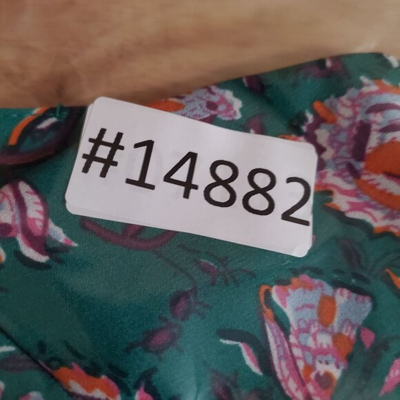 Tahari Top Womens 1X Green Floral-Print Lightweight Blouse - Picture 9 of 9